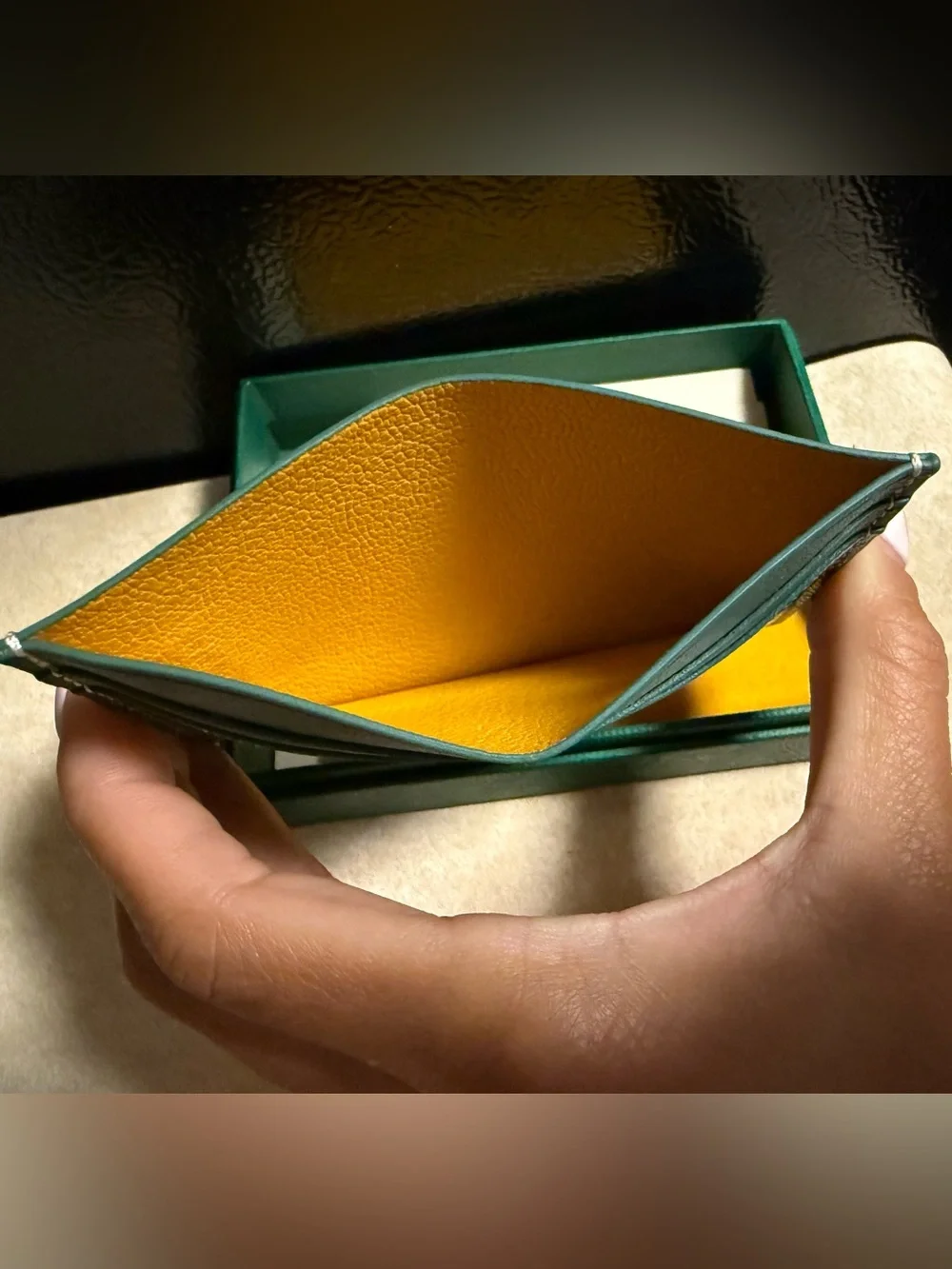 Green Card Holder